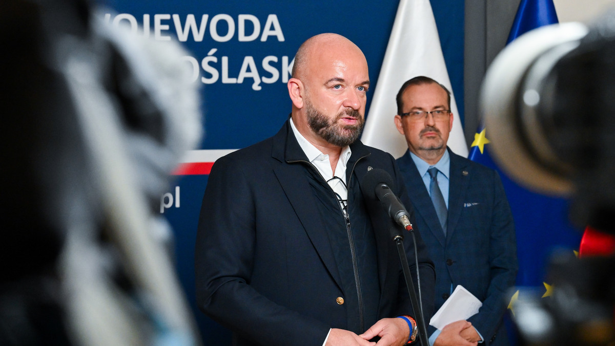 Prezydent Wrocławia ostrzega: nadchodzi największe zagrożenie, sytuacja jest dynamiczna.