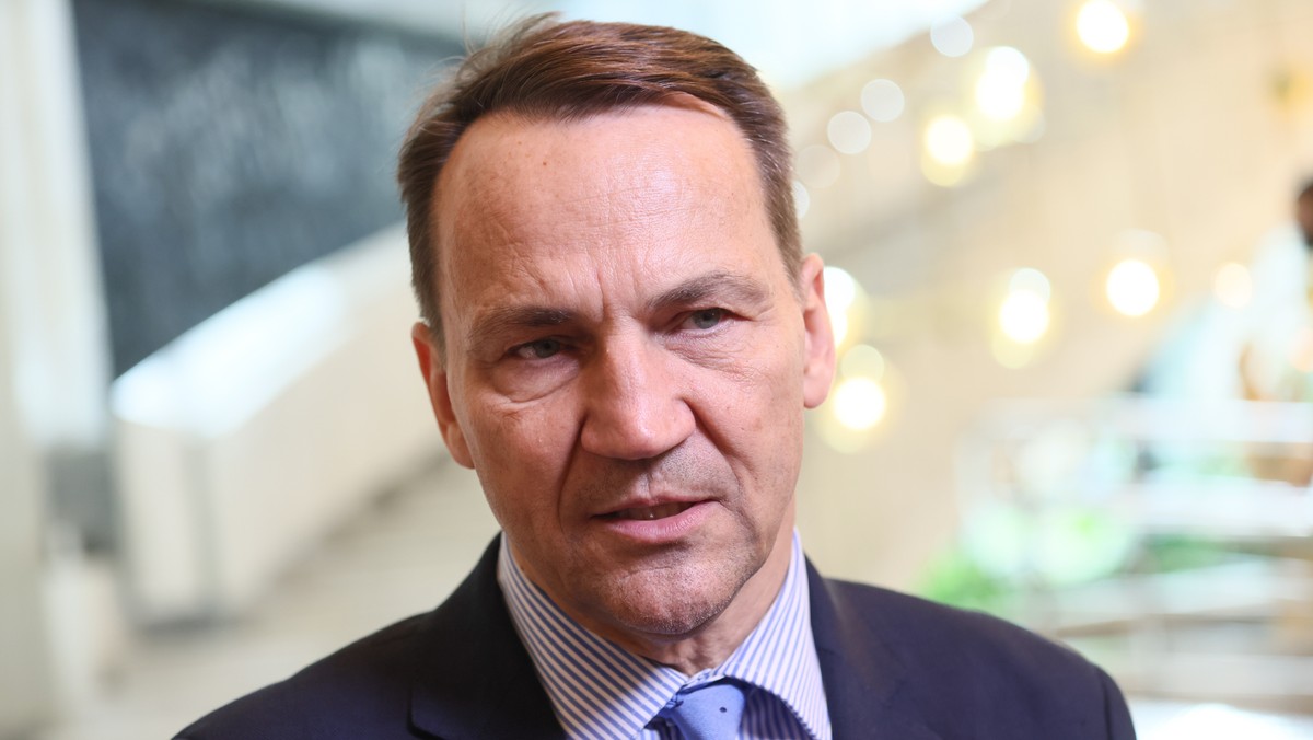 Radosław Sikorski o wizycie prezydenta na przyjęciu urodzinowym Milosza Zemana: byliśmy przeciwni.