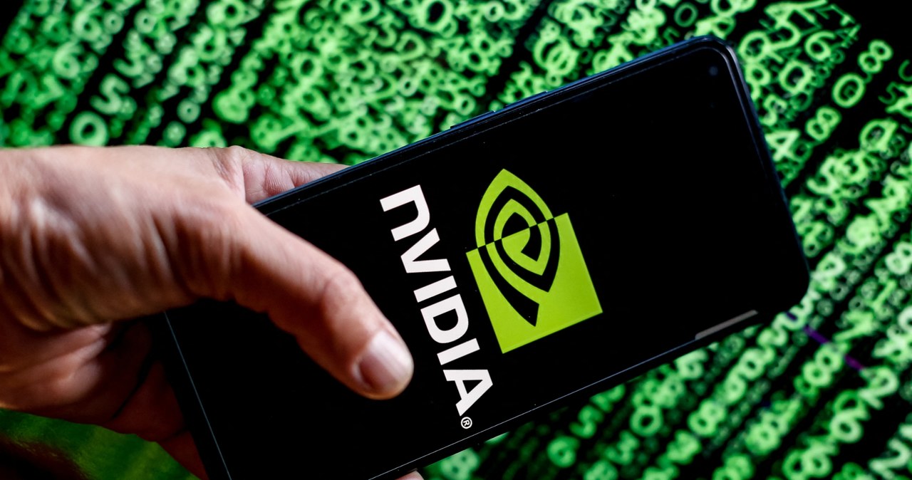 Nvidia osiąga historyczne wyniki, ale reakcja rynku giełdowego pozostaje stonowana.