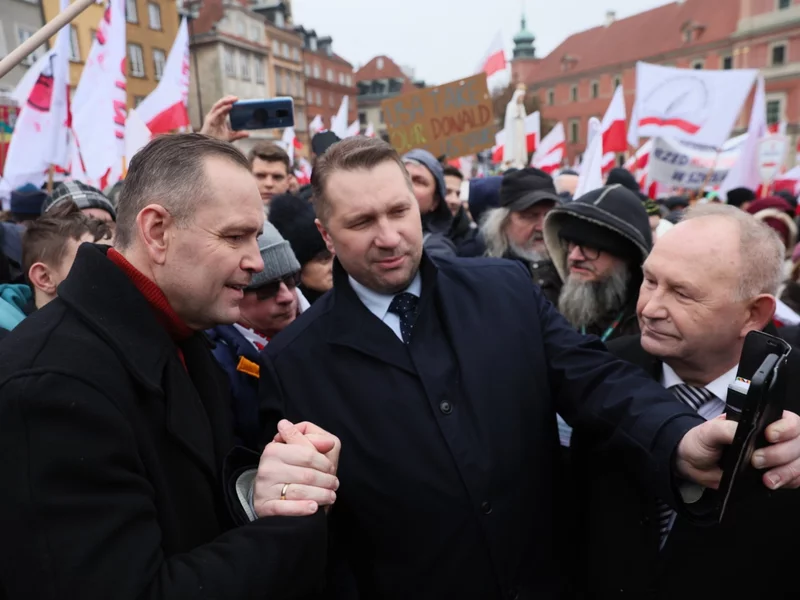 Demonstrowali przeciwko nauczaniu zdrowotnemu. W ich gronie znajdował się Karol Nawrocki