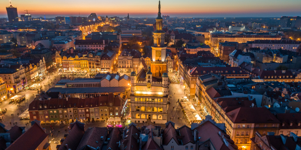 Coraz więcej mieszkańców przemieszcza się między gminami, pomimo barier stawianych przez władze lokalne.