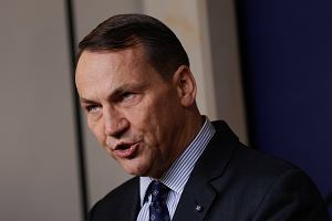 Radosław Sikorski komentuje postawę USA: Biden użył języka zrozumiałego dla Putina