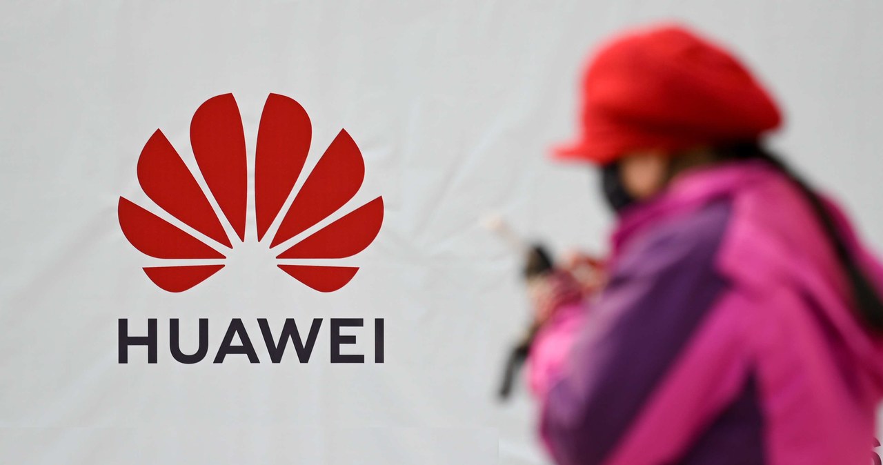 Huawei rozwija własny system operacyjny po rezygnacji z Androida