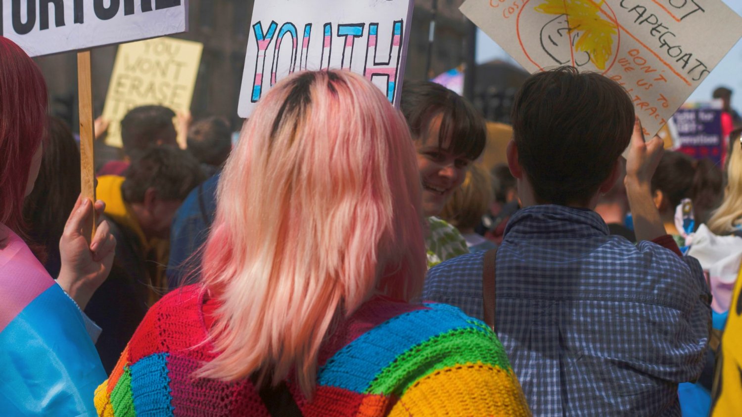 Niemki zmieniają płeć na męską, a Niemcy na żeńską – już kilkanaście tysięcy wniosków złożonych