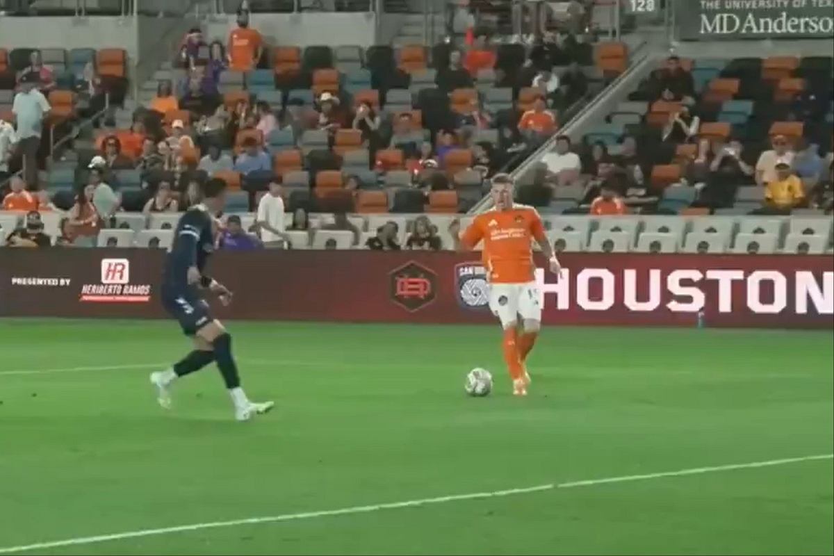 Polak błyskawicznie trafił po wejściu na boisko – gol już po 22 sekundach!